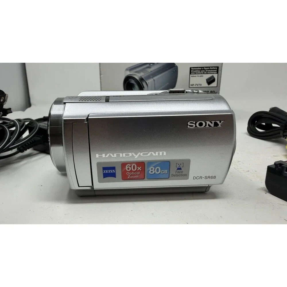Sony Handycam DCR-SR68 80GB HDD Camcorder Bundle Tested Working